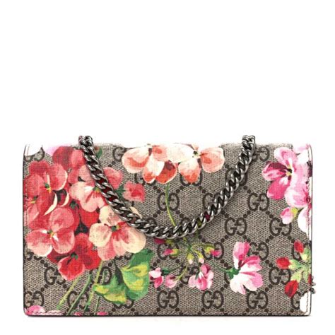 GUCCI GG Supreme Monogram Blooms Chain Wallet Beige 